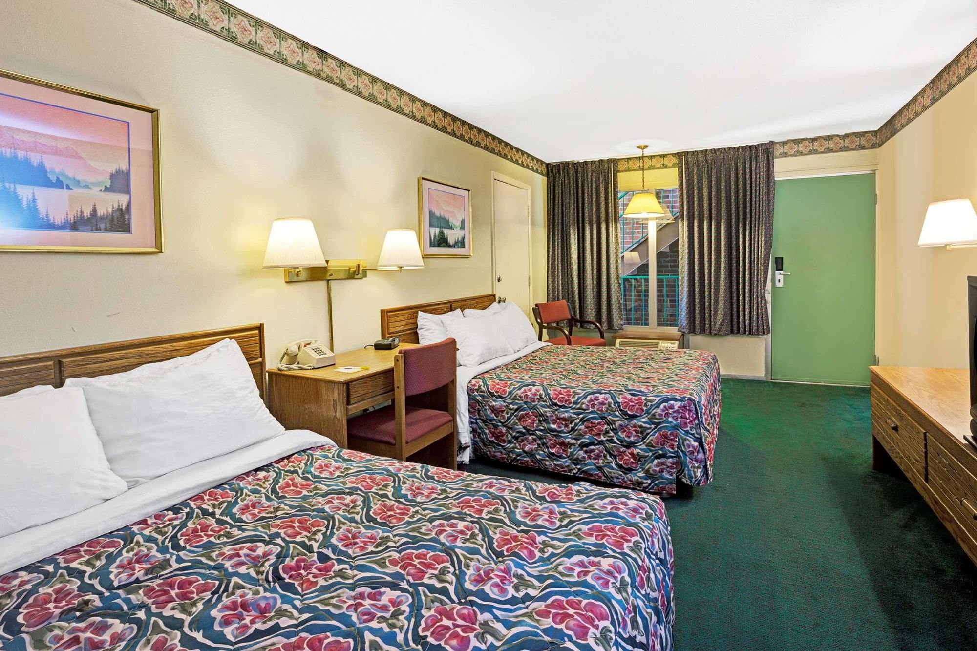 Days Inn By Wyndham Jellico - Tennessee State Line Eksteriør bilde