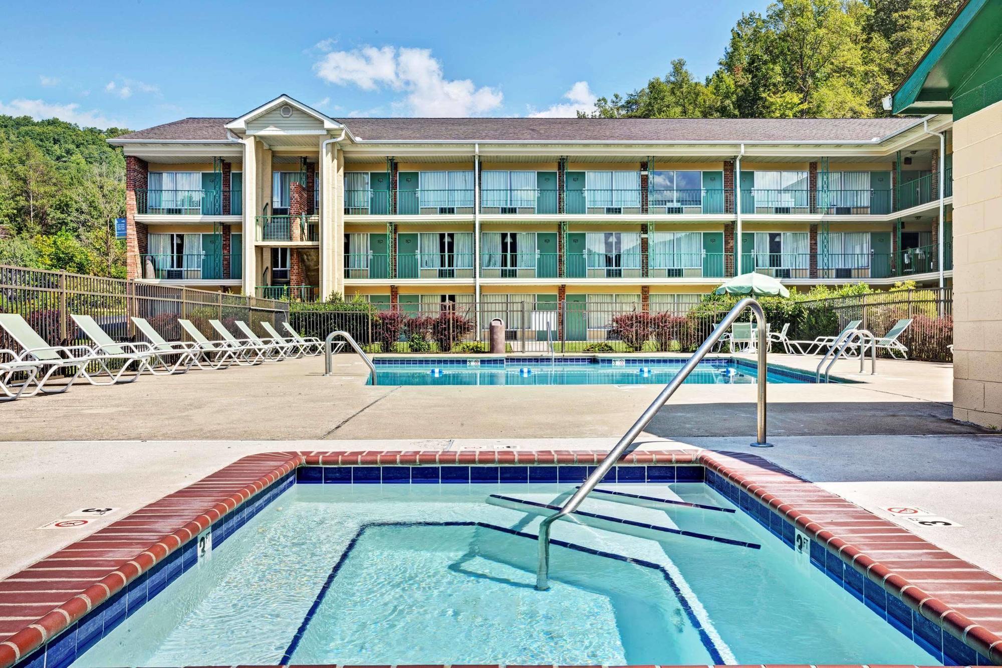 Days Inn By Wyndham Jellico - Tennessee State Line Eksteriør bilde